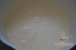 Recept elkészítése Citromos-joghurtos kuglóf, lépés 1