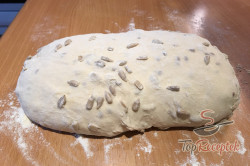 Recept elkészítése Pofonegyszerű bögrés kenyér, lépés 2