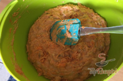 Recept elkészítése Répatorta mascarpone krémmel, lépés 7